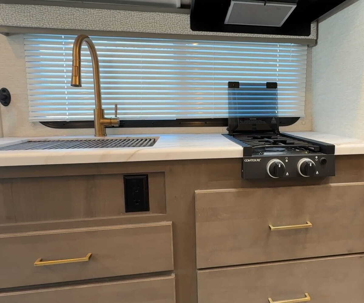 2025 Thor Motor Coach Chateau