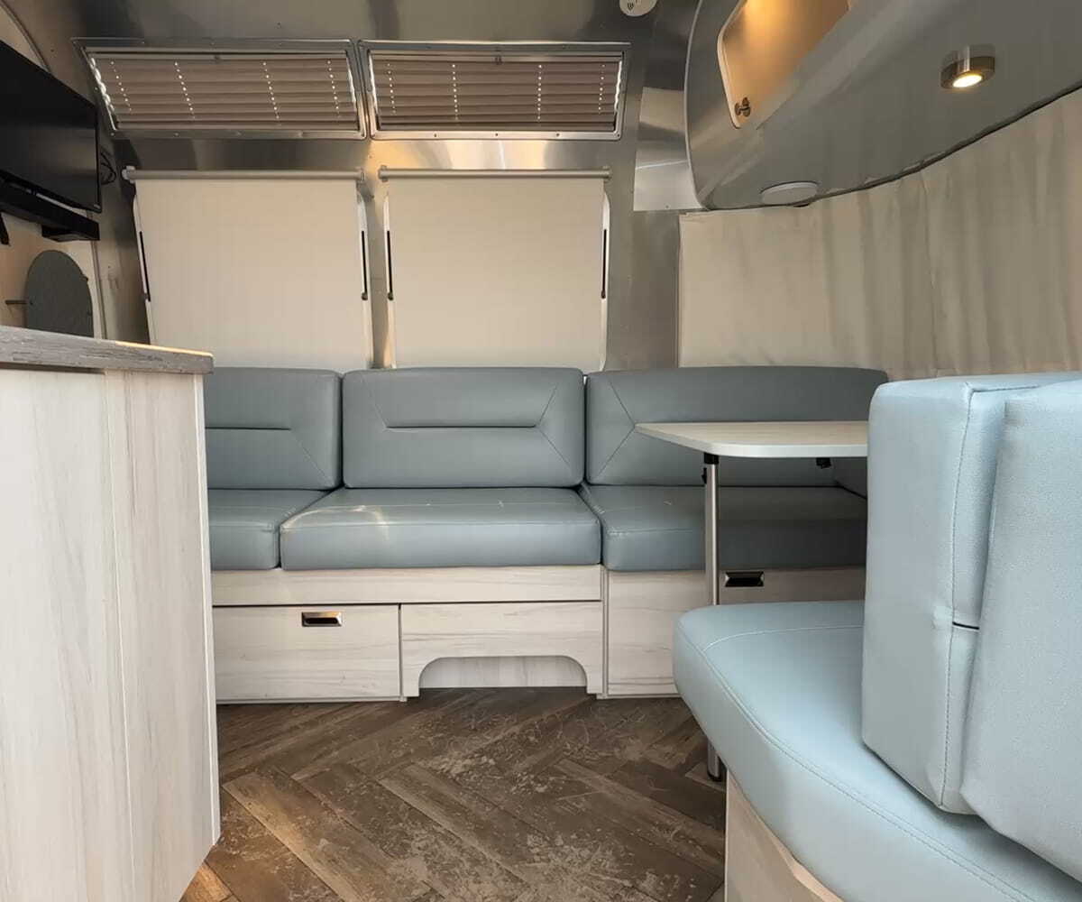 2021 Airstream International 23cb