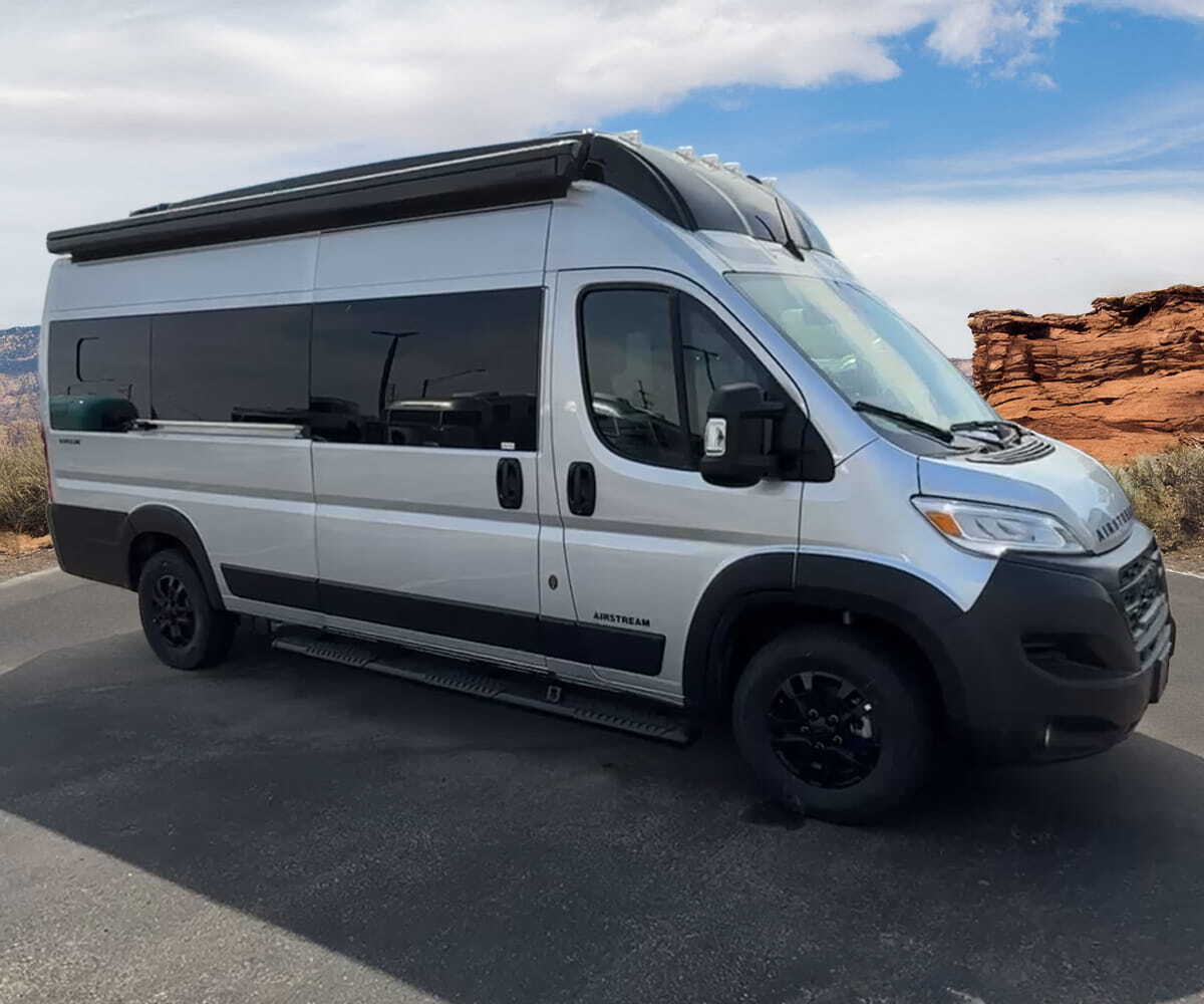 2026 Airstream Rangeline Pop-Top