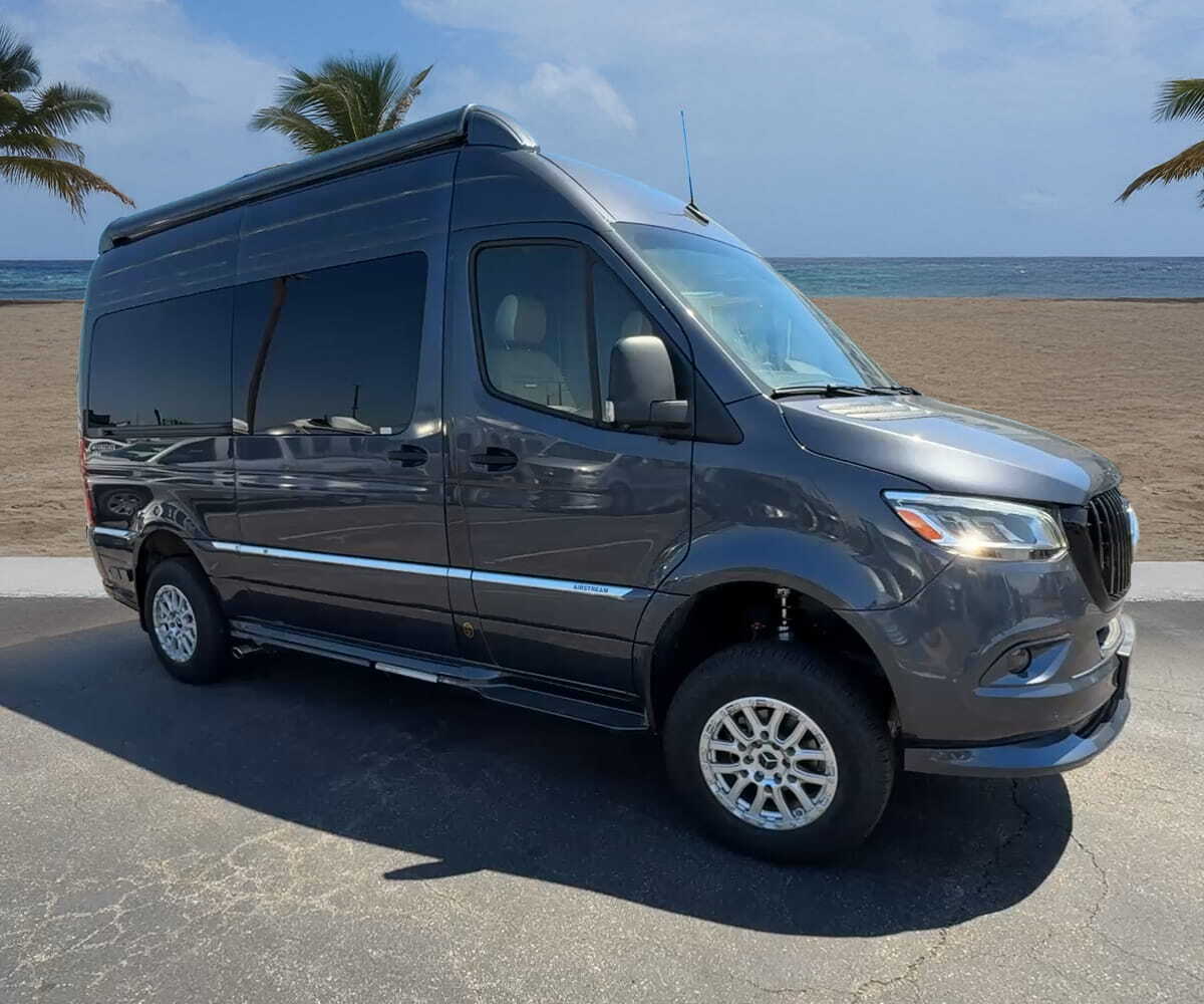2026 Airstream Interstate 19 Advanced Power Plus