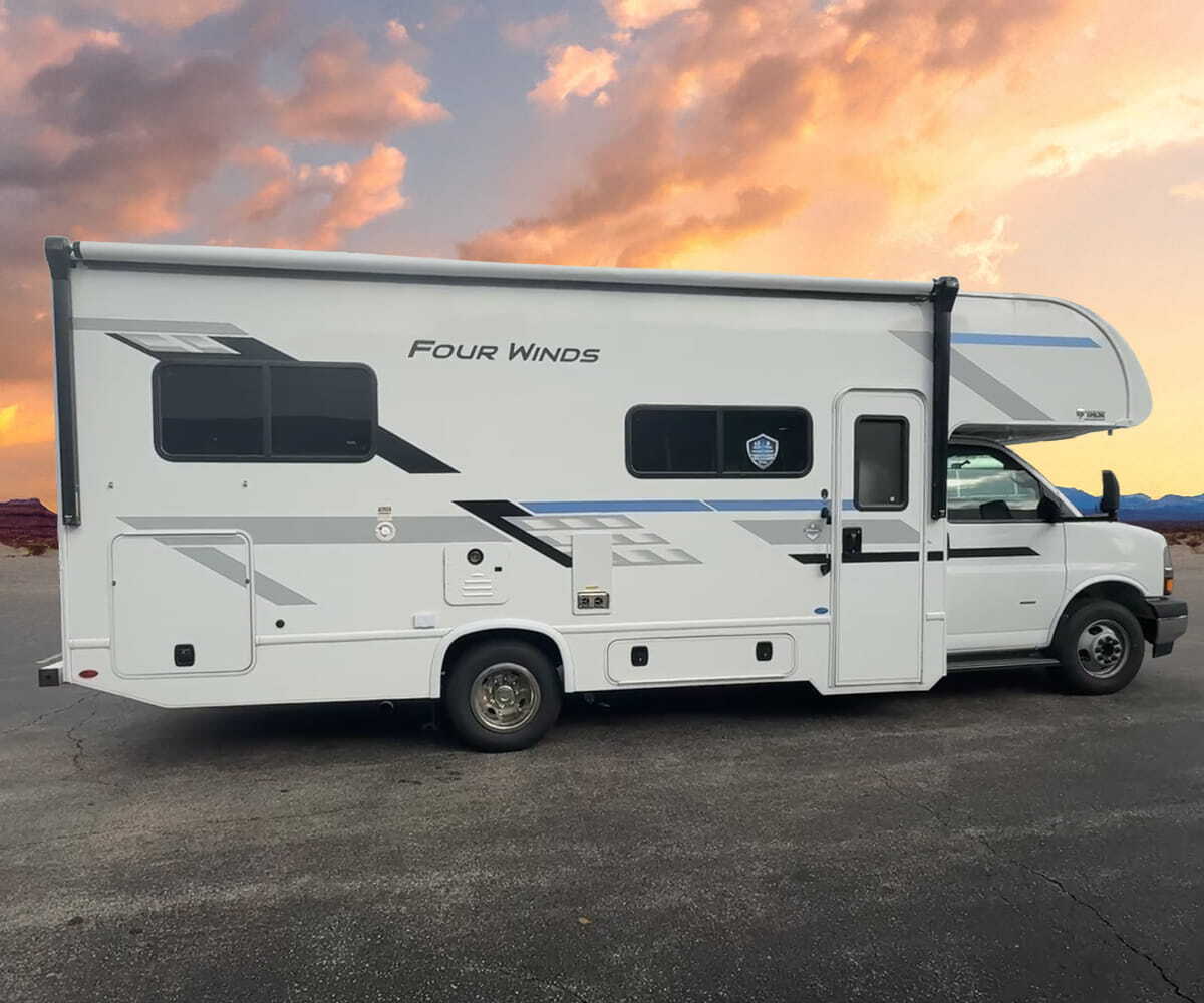 2027 Thor Motor Coach Four Winds 25Z