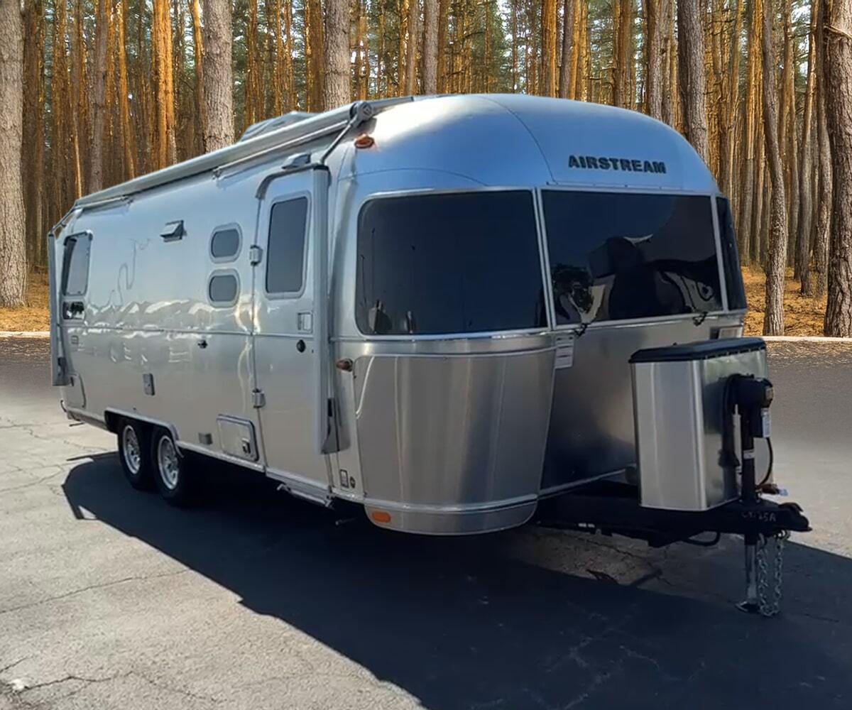 RV Image