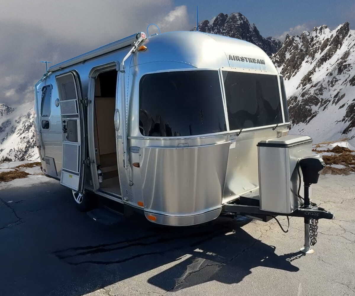 2015 Airstream Flying Cloud 19