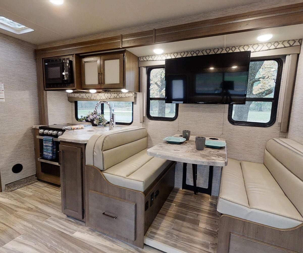 2021 Thor Motor Coach Four Winds 28z