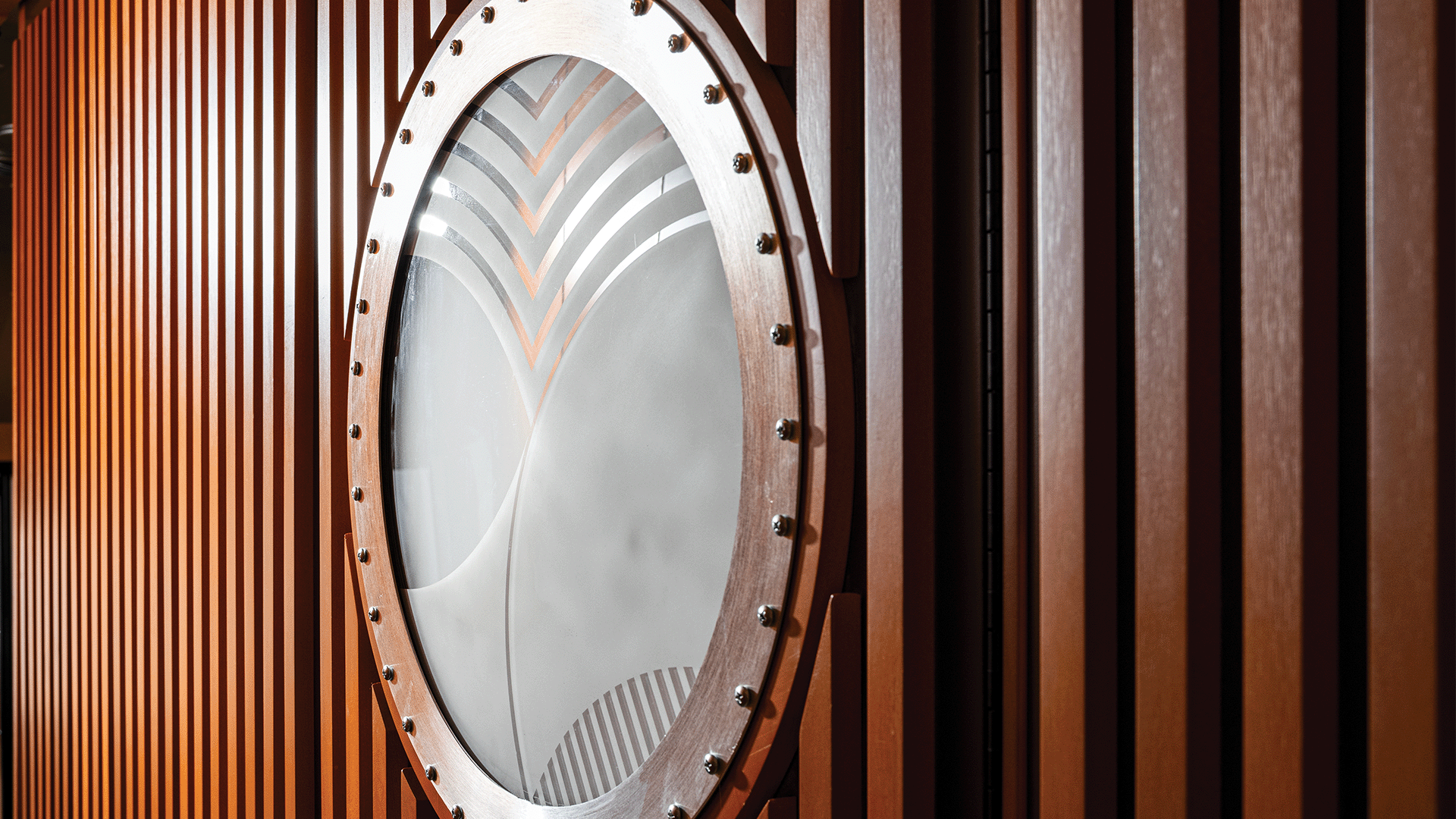 AIRMKT-FLW-2025-1920x1080-porthole-window-min