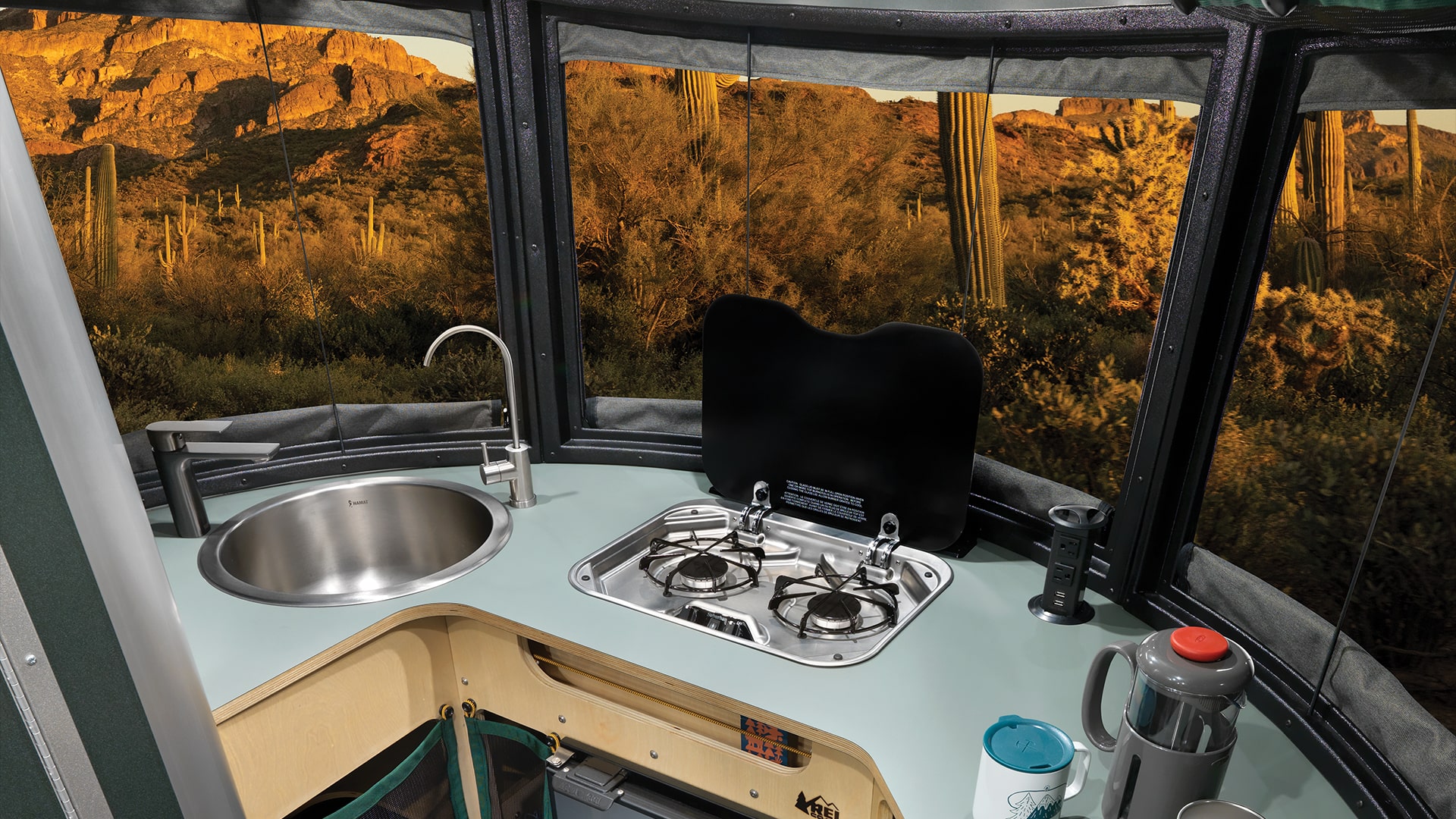 Airstream-REI-Co-op-Special-Edition-Panoramic-kitchen-min