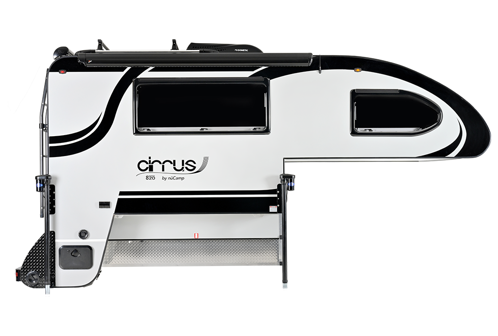 nuCamp Cirrus 820