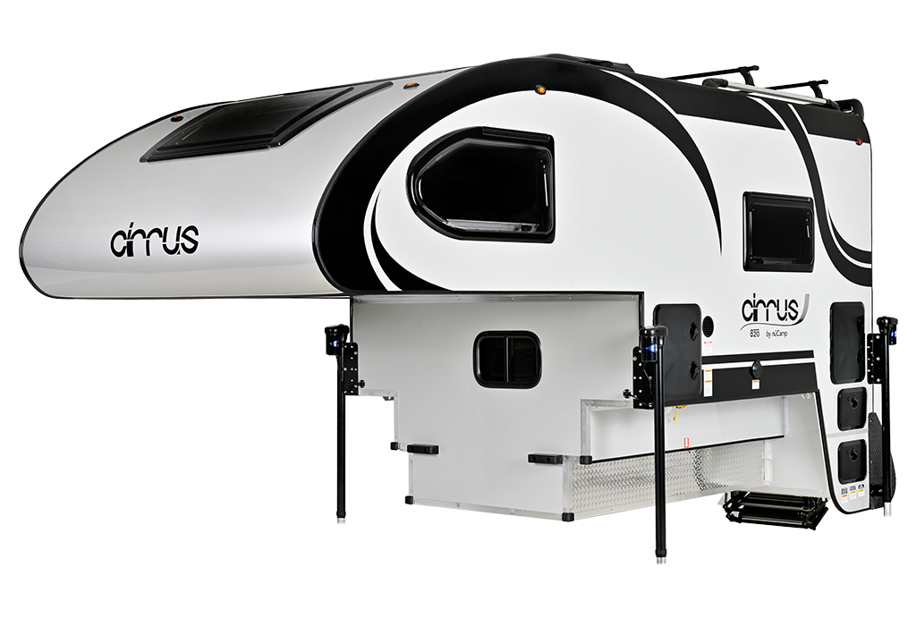 nuCamp Cirrus 820