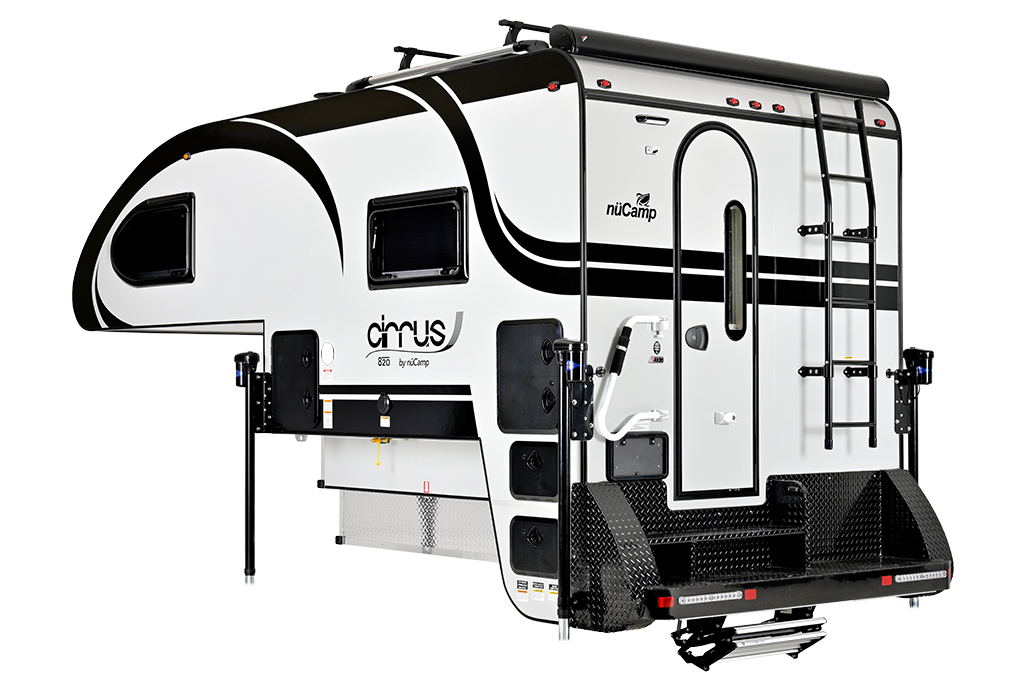 nuCamp Cirrus 820
