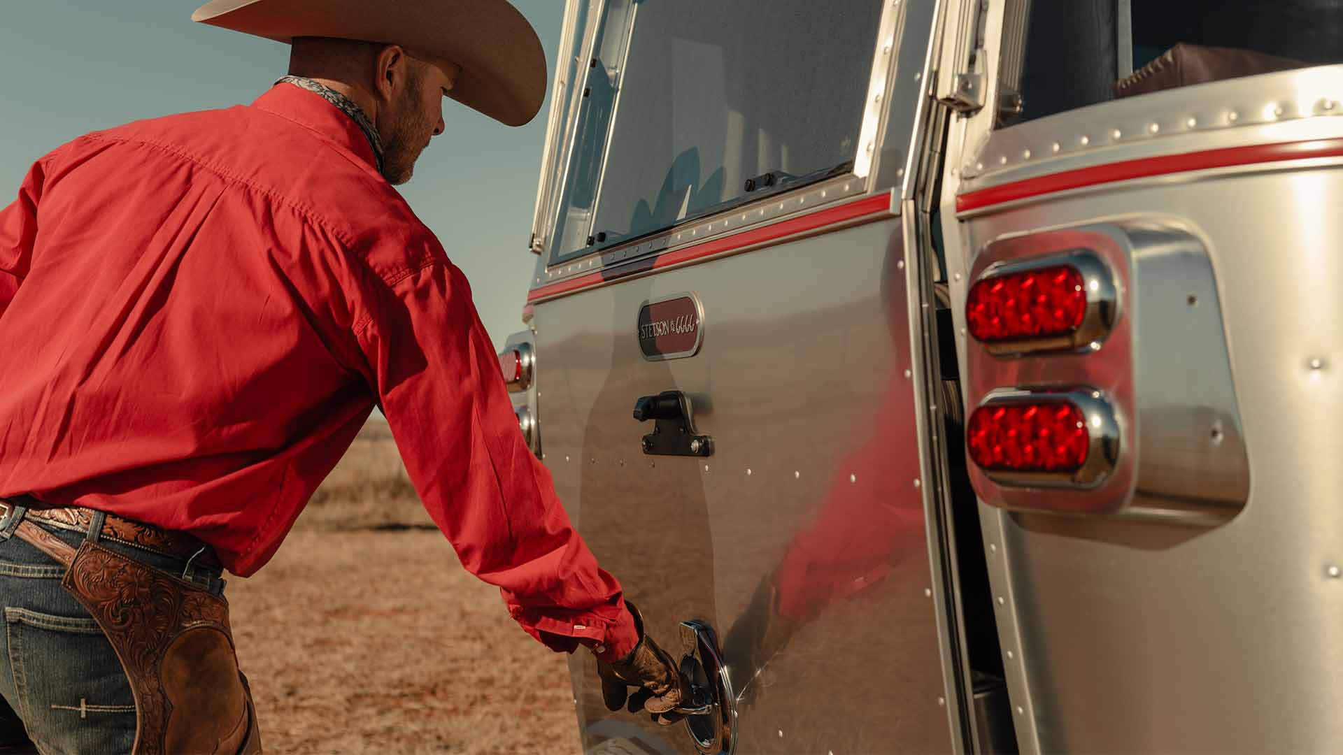 Gallery-Images-1920x1080-2-Ext-Stetson