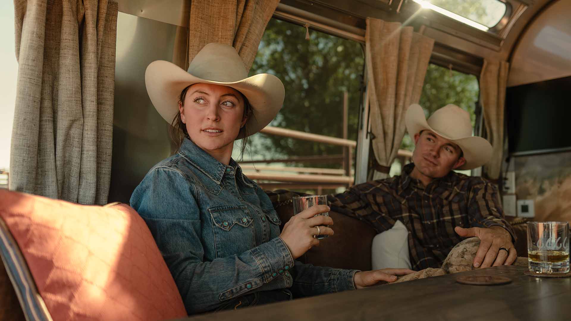 Gallery-Images-1920x1080-6-Int_Stetson-1